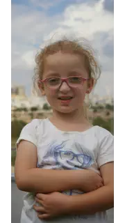 The uploaded photo, age 4